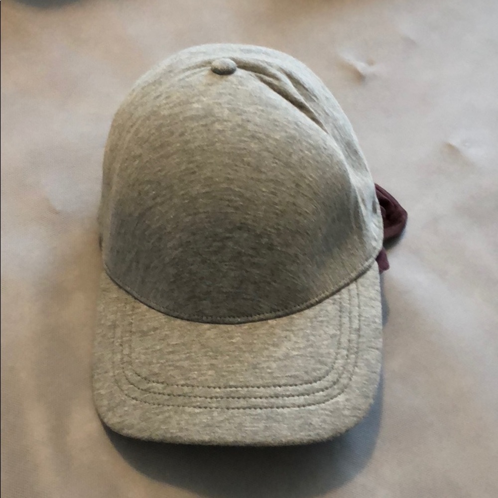 Lulu lemon Hat